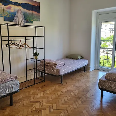 Rainbow Gæstehus Lisboa