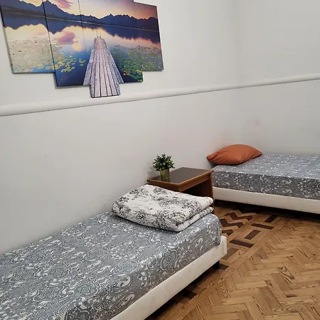 Rainbow بيت ضيافة Lisboa